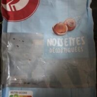 Noisettes décortiquées