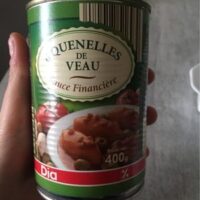 Quenelles from veau Sauce financiere