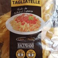 Nidos huevo tagliatelle