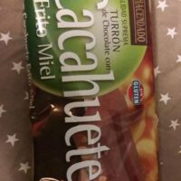 Turron from Chocolate with Cacahuete Fried Honey