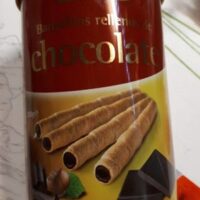 Barquillos Stuffed from Chocolate