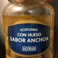 Olives with Hueso Flavor Anchovy