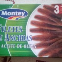 Steaks from Anchovys in Olives Oil
