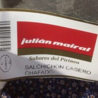 Salchichon casero chafado