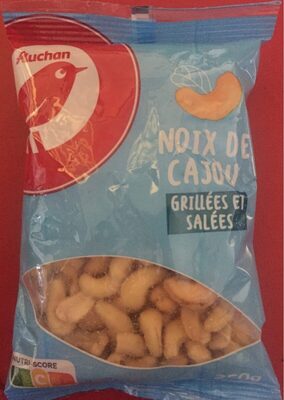 Nuts from Cajou Nuts from Cajou