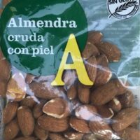 Almond cruda with Piel