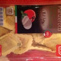 Panzerotti Tomato and mozarella