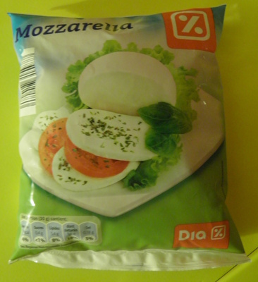Mozzarella Cheese (18% Less Fat) – 440 g – Dia Mozzarella Cheese (18% Less Fat) - 440 g - Dia