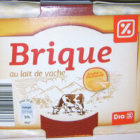 Brique Milk from vache (32 % Less Fat) Brique Milk from vache (32 % Less Fat)