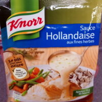 Sauce Hollandaise with Fine Herbs