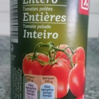 Tomato pelado inteiro