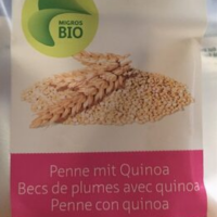 Bec de plumes avec quinoa