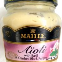 Aïoli with Basil & crushed Black Pepper