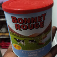 Bonnet Red