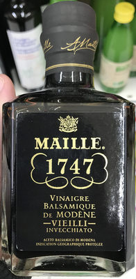 Vinaigre Balsamic from Modène vieilli Vinaigre Balsamic from Modène vieilli