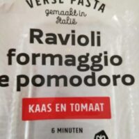 Ravioli formaggio e pomodoro