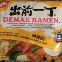 Demae Ramen soupe from Noodles japonaises