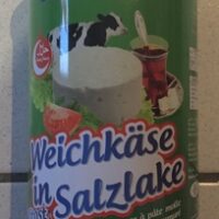 Weichkäse in salzlake
